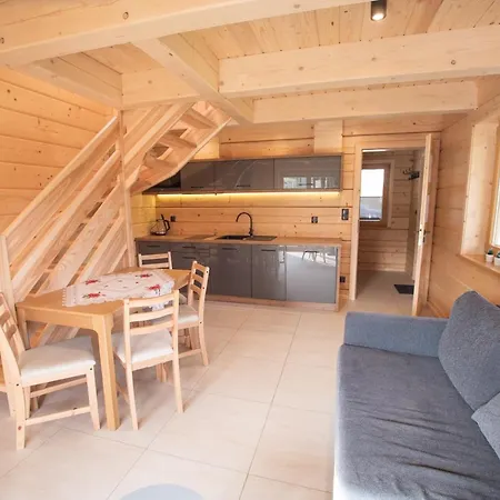 شاليه Antosiowy